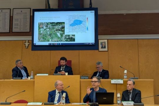 Polveri sottili ad Acerra: analisi ambientale (video degli interventi)