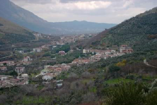 In corso rilievi su inquinanti atmosferici a seguito di incendio metanodotto Forchia